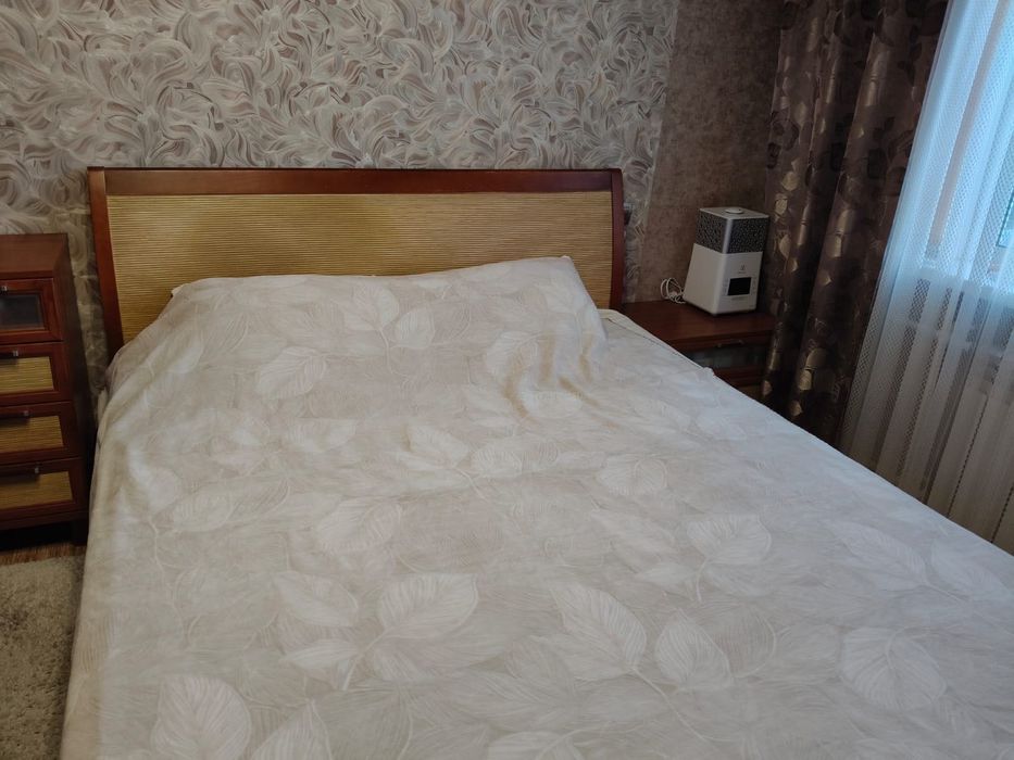 Продам кровать с ортопедом