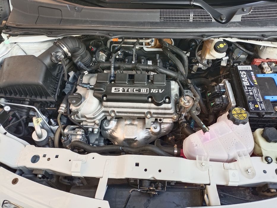 Шевролет кобальт 2021год