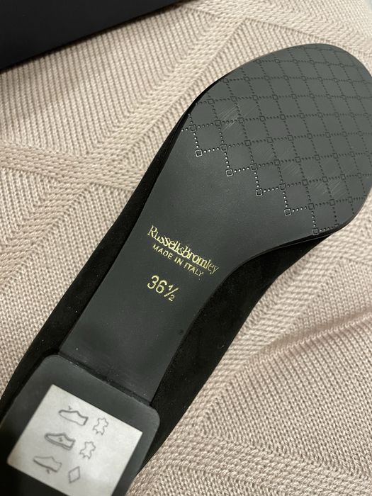 Женские туфли Russell & Bromley