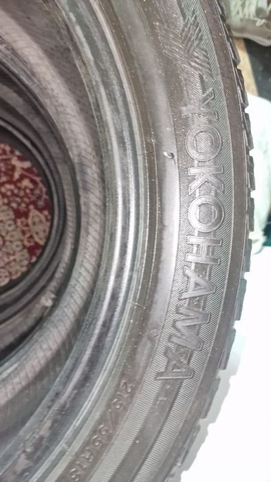 Продам зимние шины недорого