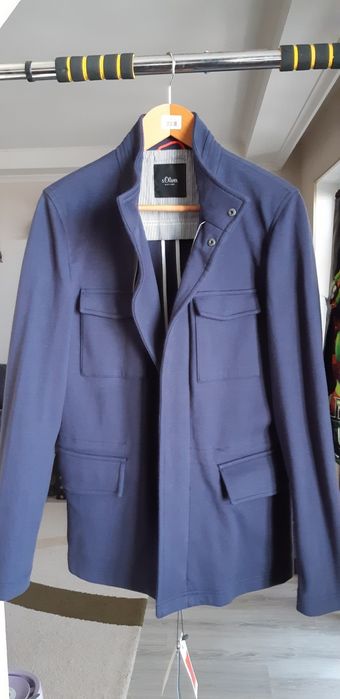 Оригинальный,мужской пиджак.
