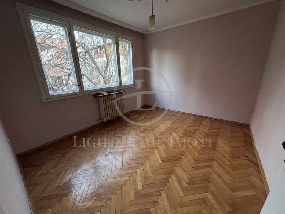 Реф. 2572 Тристаен Реална Квадратура 2ро РПУ ПАРКОМЯСТО