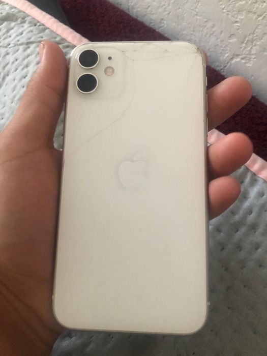 Айфон 11 128гб обмен