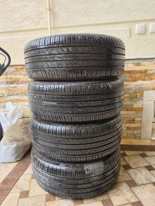 Продам диски R17 с резиной