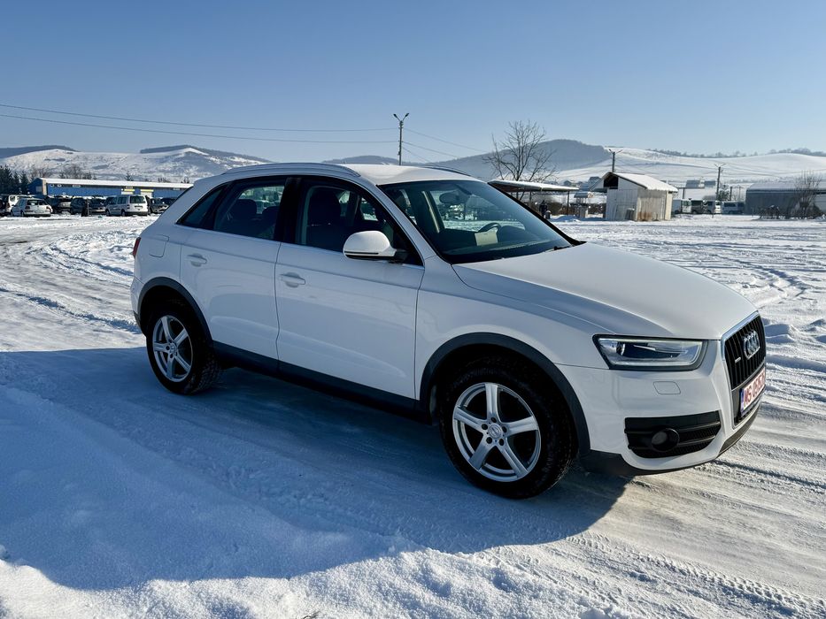 Audi Q3 quattro(4x4)2.0tdi 140cp automat DSG