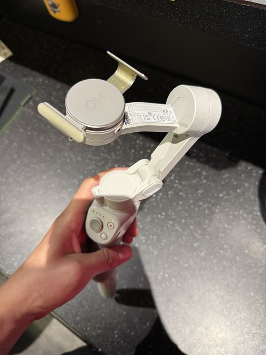 стабилизатор dji om4