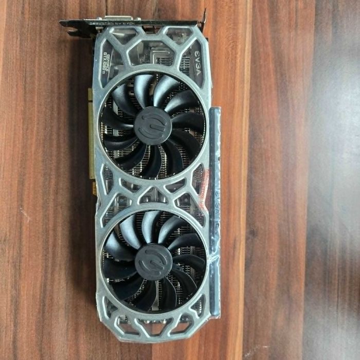GTX 1080 ti evga sc2  reconditionata