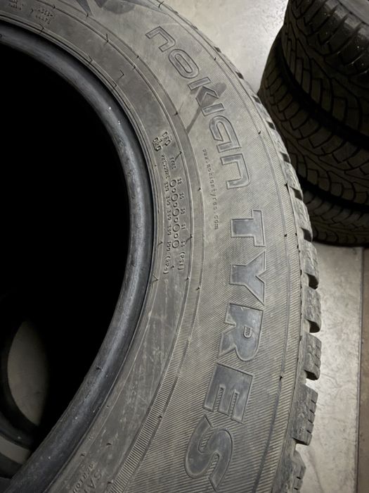 215/60 R16 Nokian 2021