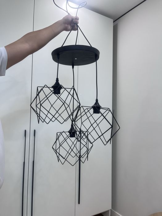 Продам люстры б/у