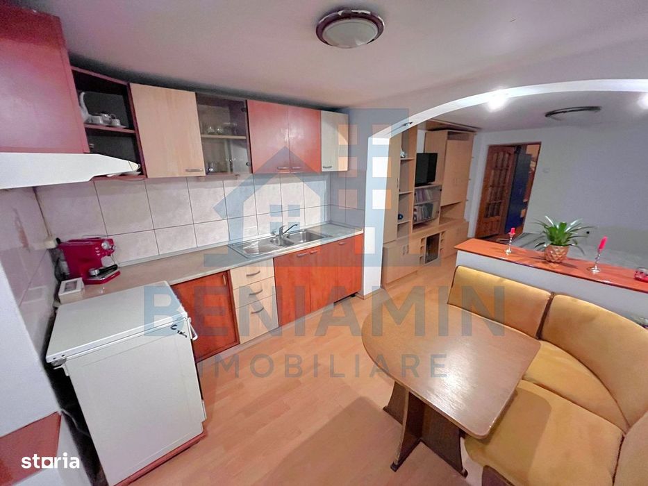 Casa de inchiriat Raului intersectie Campia Islaz -loc de parcare