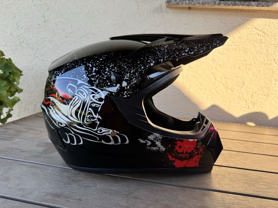 Casca moto trotineta cross downhill , marimea M sau L , NOU