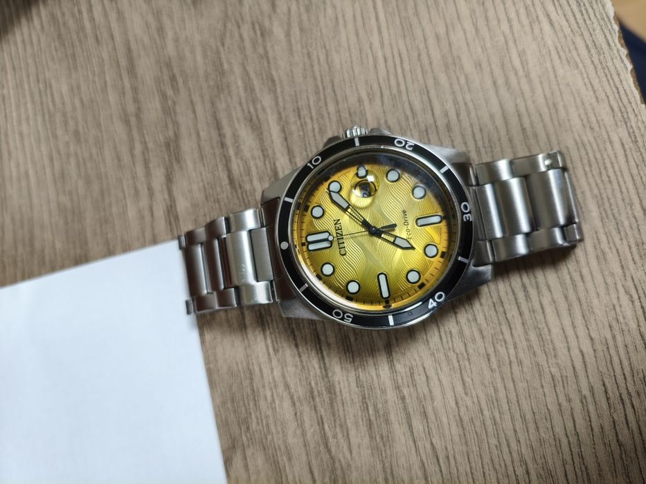 Часовник Citizen AW1816-89Xч