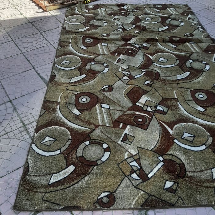 Продам палас. 2,46×3,25 и 2,95×1,75