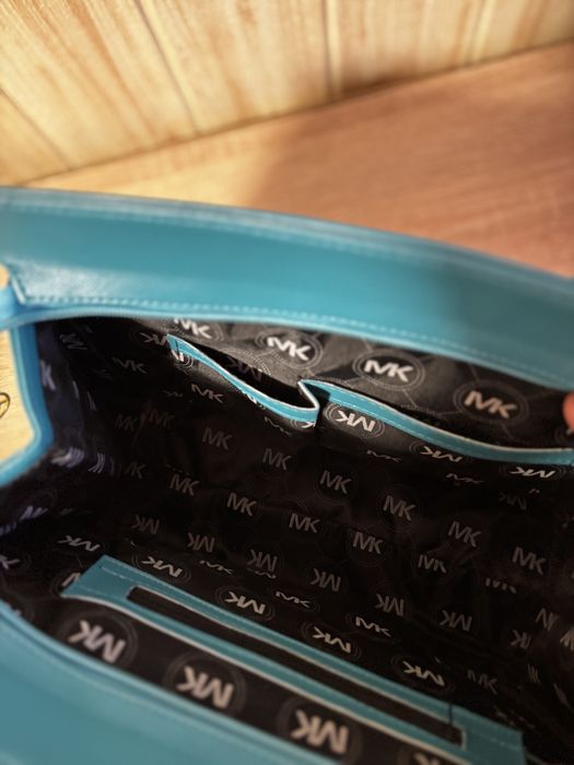 Дамска Чанта Michael Kors