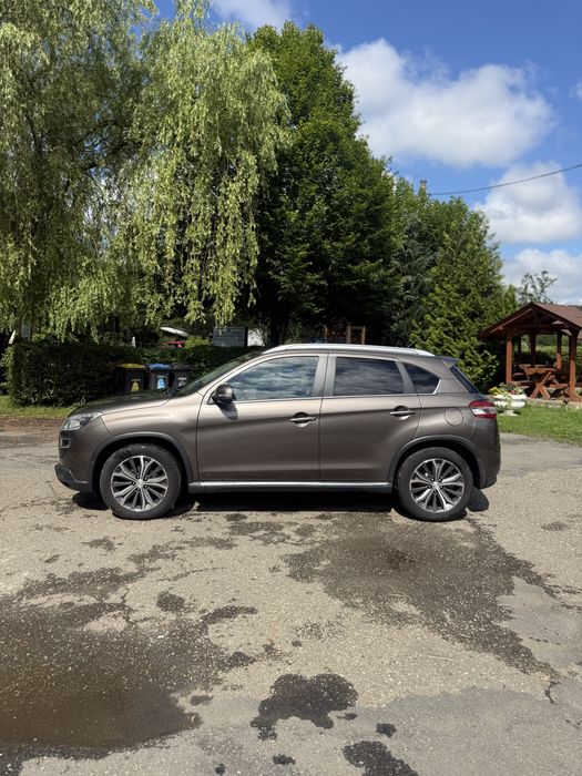 Peugeot 4008 numere rosii valabile full dotari Mitsubishi Asx 4x4 1.8 did 150cp panoramic