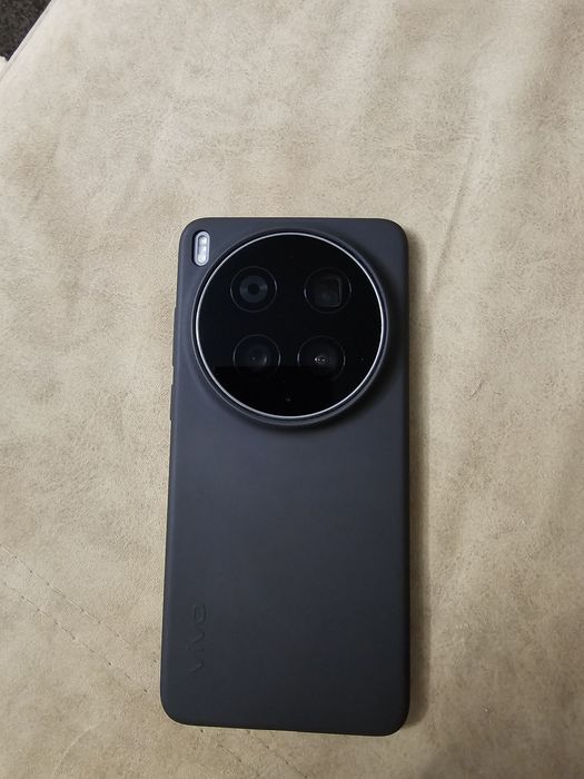 Vivo x300 Ultra EAC верифицированный