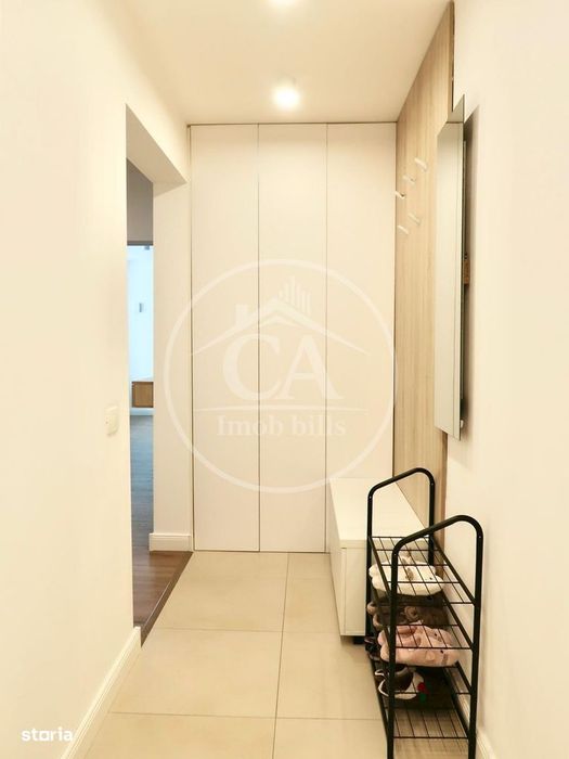 Apartament de vanzare  cu 3 camere Lux in zona Rogerius, Oradea.
