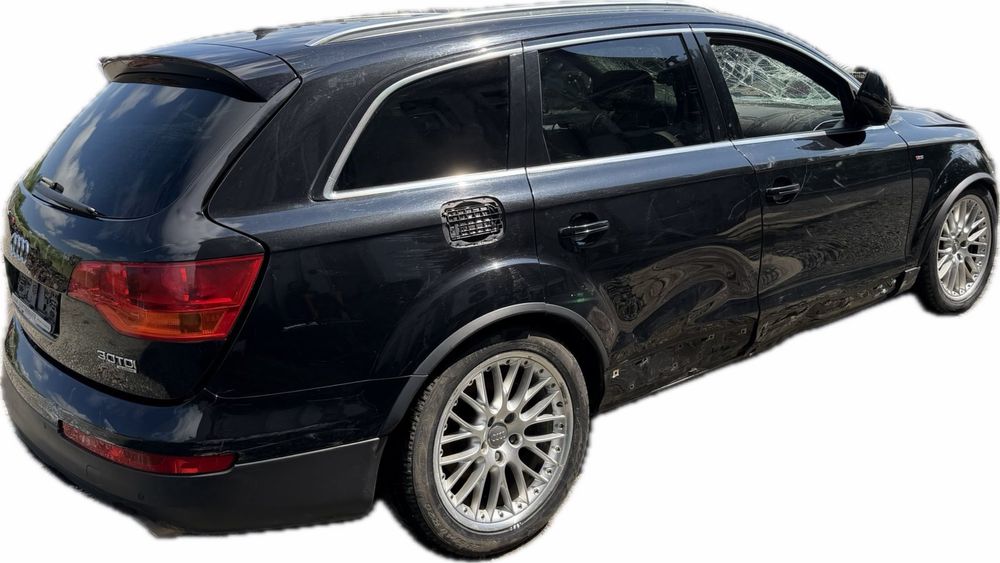 Audi Q7 S-line 3.0 TDi Ауди Кю 7 3.0 ТДи на части!