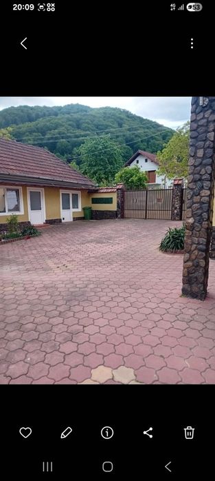 Vând casă in Sibisel