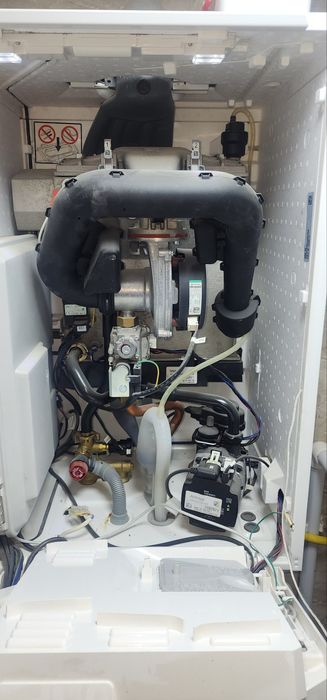 Конденсационный немецкий двухконтурный котел Remeha 28-40квт