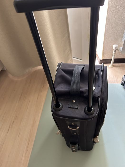 Винтажный чемодан, Тайвань б/у