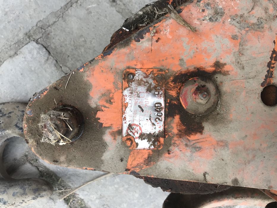 Крюк лебедка с  мощной цепью