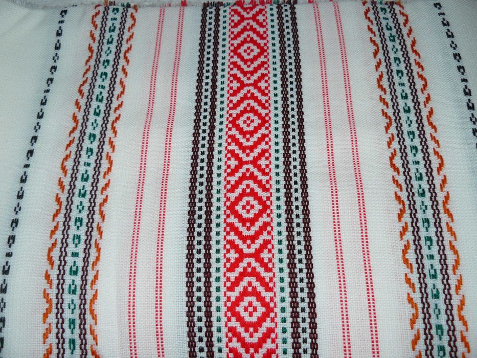 Червени битови покривки за маса