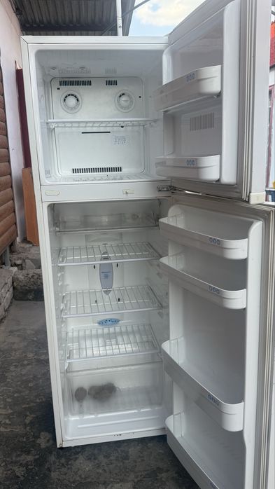 Холодильники LG