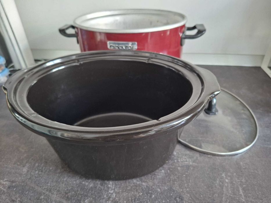 Oala electricaCROCKPOT