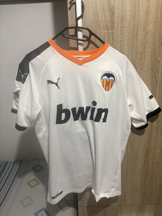 Tricou marca Puma cu Valencia