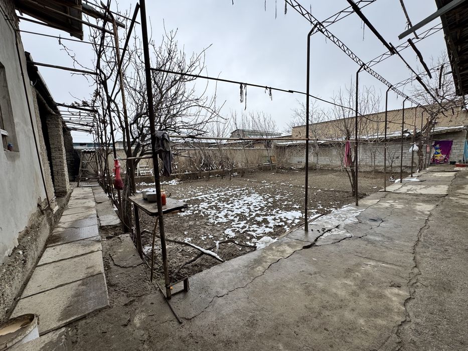 Катедж сотилади Хончарбоғда Ибн Сино