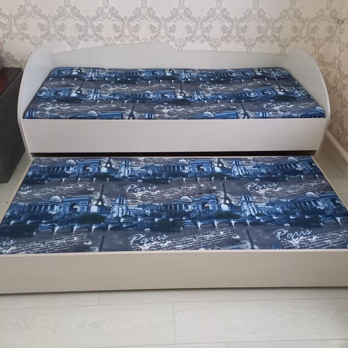 Продам детскую кровать