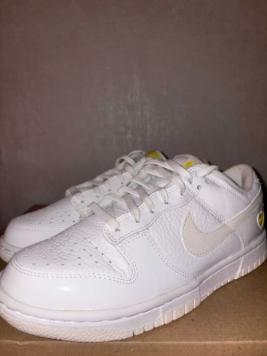 Nike Dunk Low Valentine's Day Yellow Heart - Номер 37.5