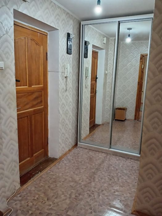 Сдам  1комн квартиру  в 6мкр