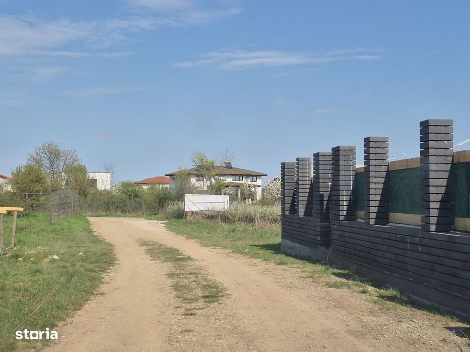 Vanzare teren Balotesti,apropiere Dn1 si sens giratoriu, pr