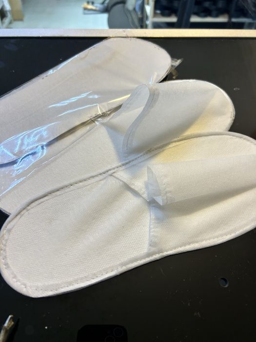 Продам одноразывые тапочки