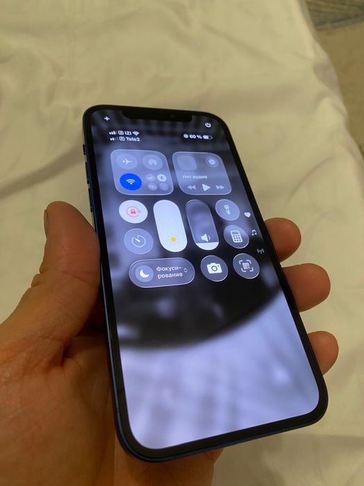 Срочно продам iphone 12