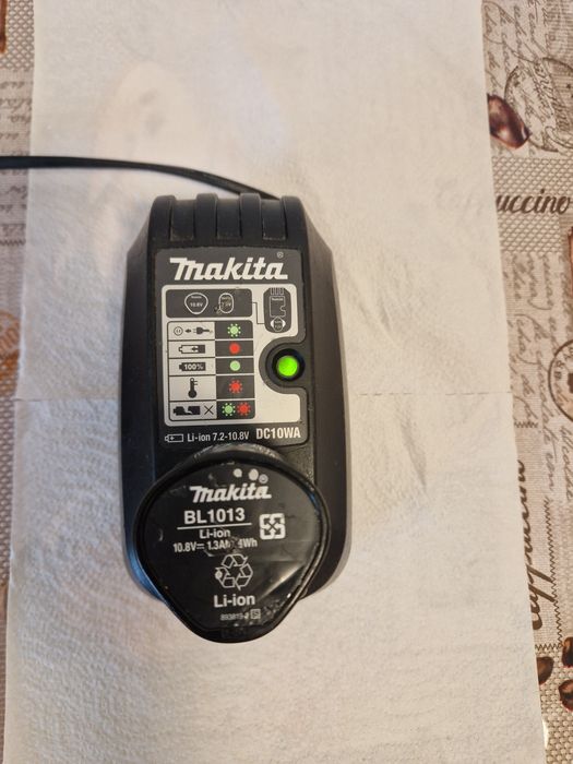 Makita DF330D 10.8v