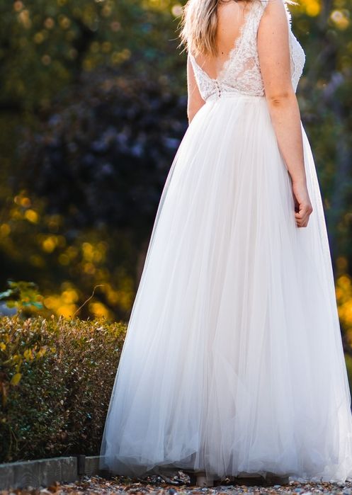 Se vinde, rochie de mireasa.