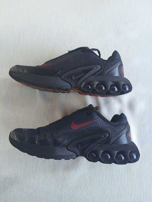Продавам Nike Air Max DN GS FE