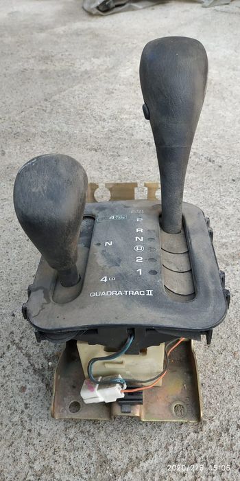 Запчасти на разные модели машин