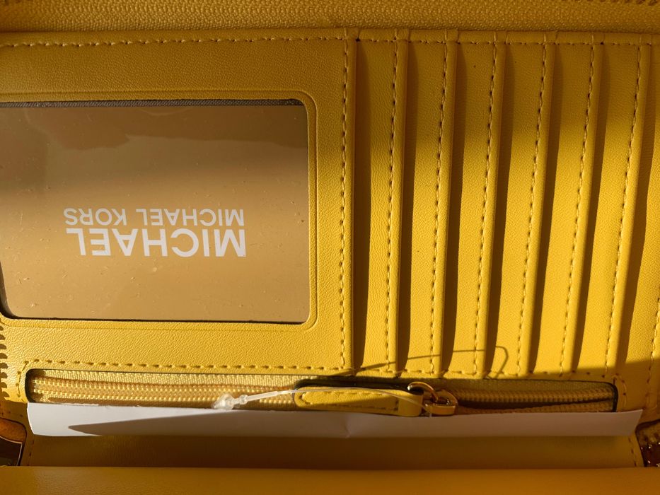 Michael Kors Портфейл