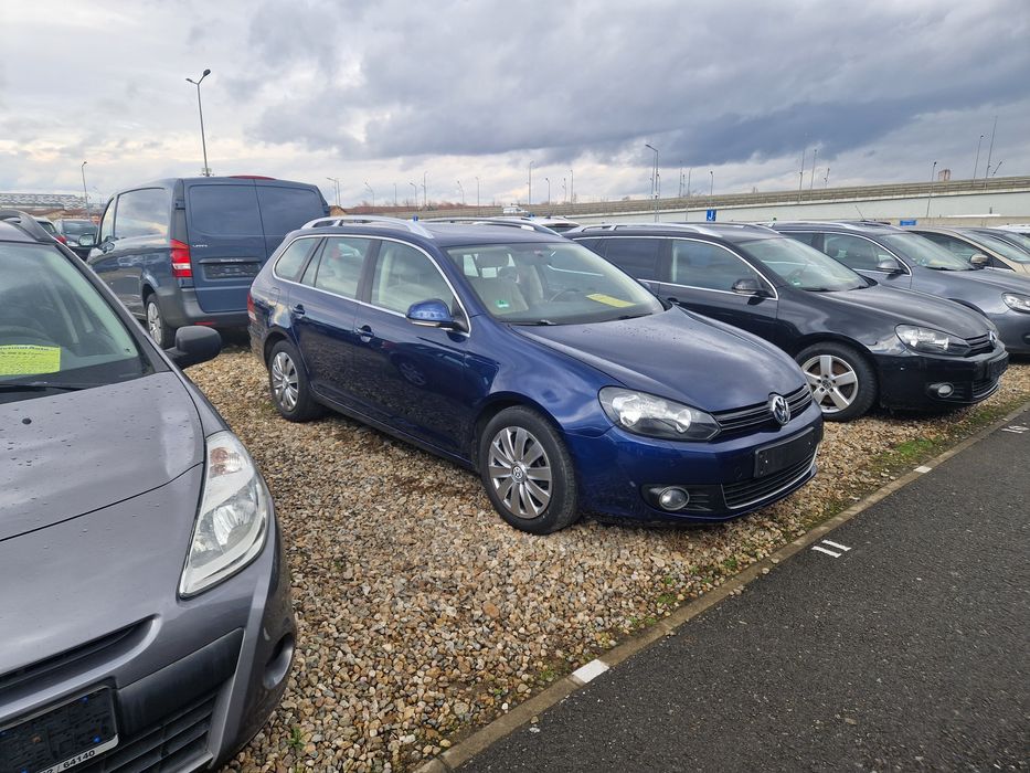 Golf 6 , 2.0 diesel panoramic ! 140 cp .