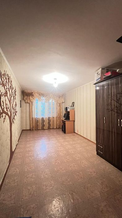 Үш бөлме үи сатылат