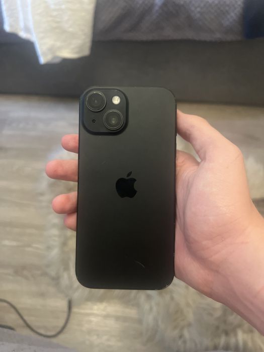 Iphone 15 черный