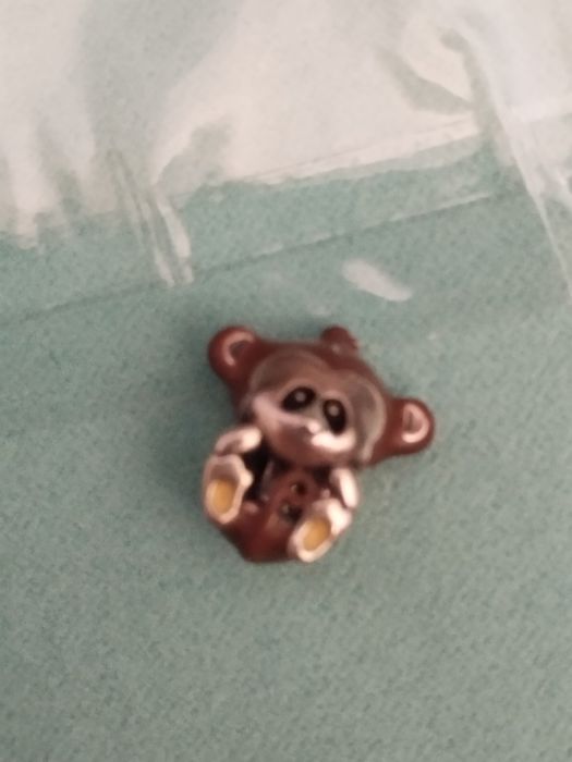 Сребърна гривна тип Пандора с 4 броя талисмани