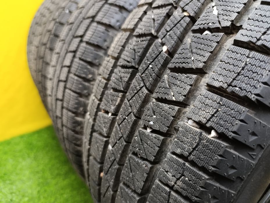 Шины 215/55 R17 Powertrac комплект.