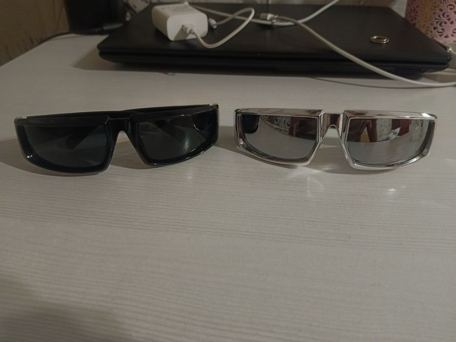 Очки солнцезащитные