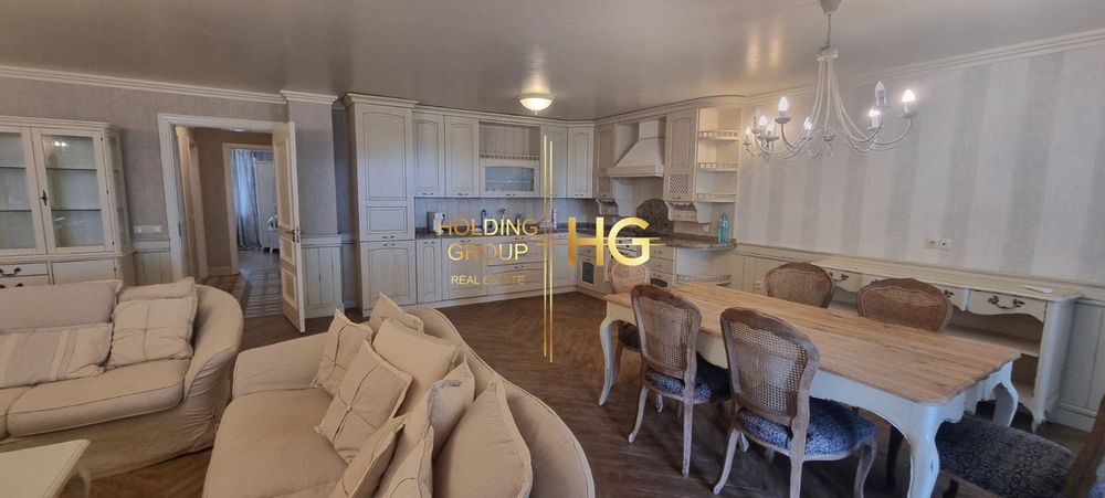 3-стаен в Варна-м-т Евксиноград площ 180 цена 325000