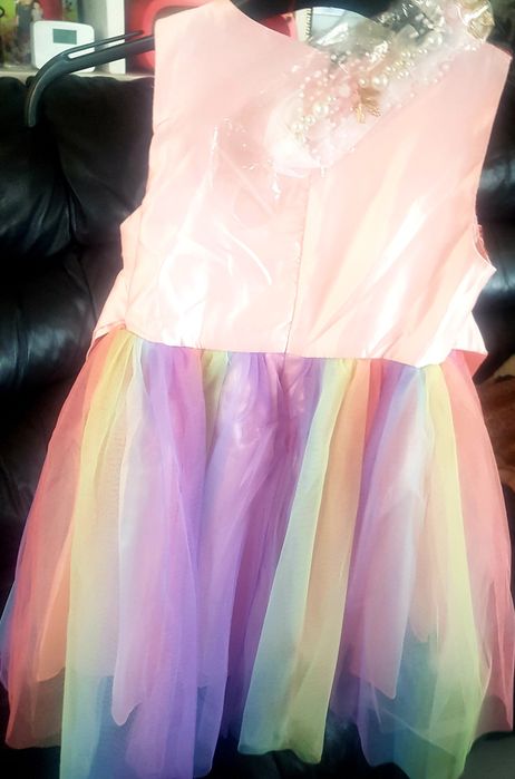 2 Rochite H&M 4 -5 ani